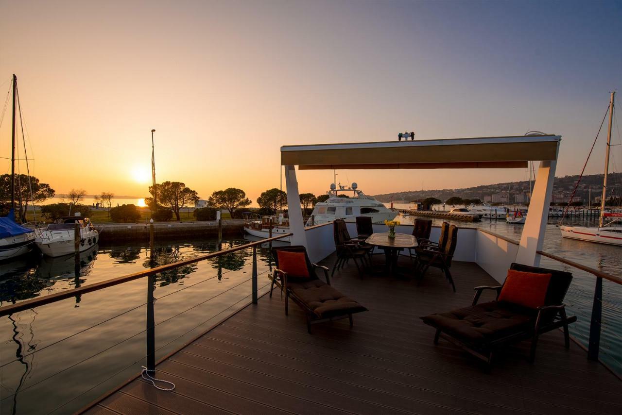 Floating Sea House Portorose Hotel Exterior foto