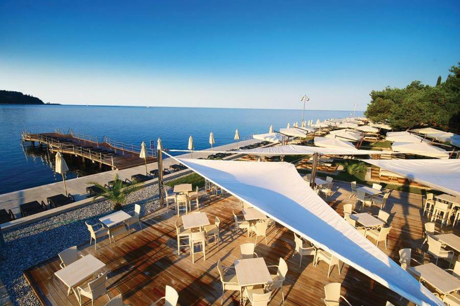 Floating Sea House Portorose Hotel Exterior foto