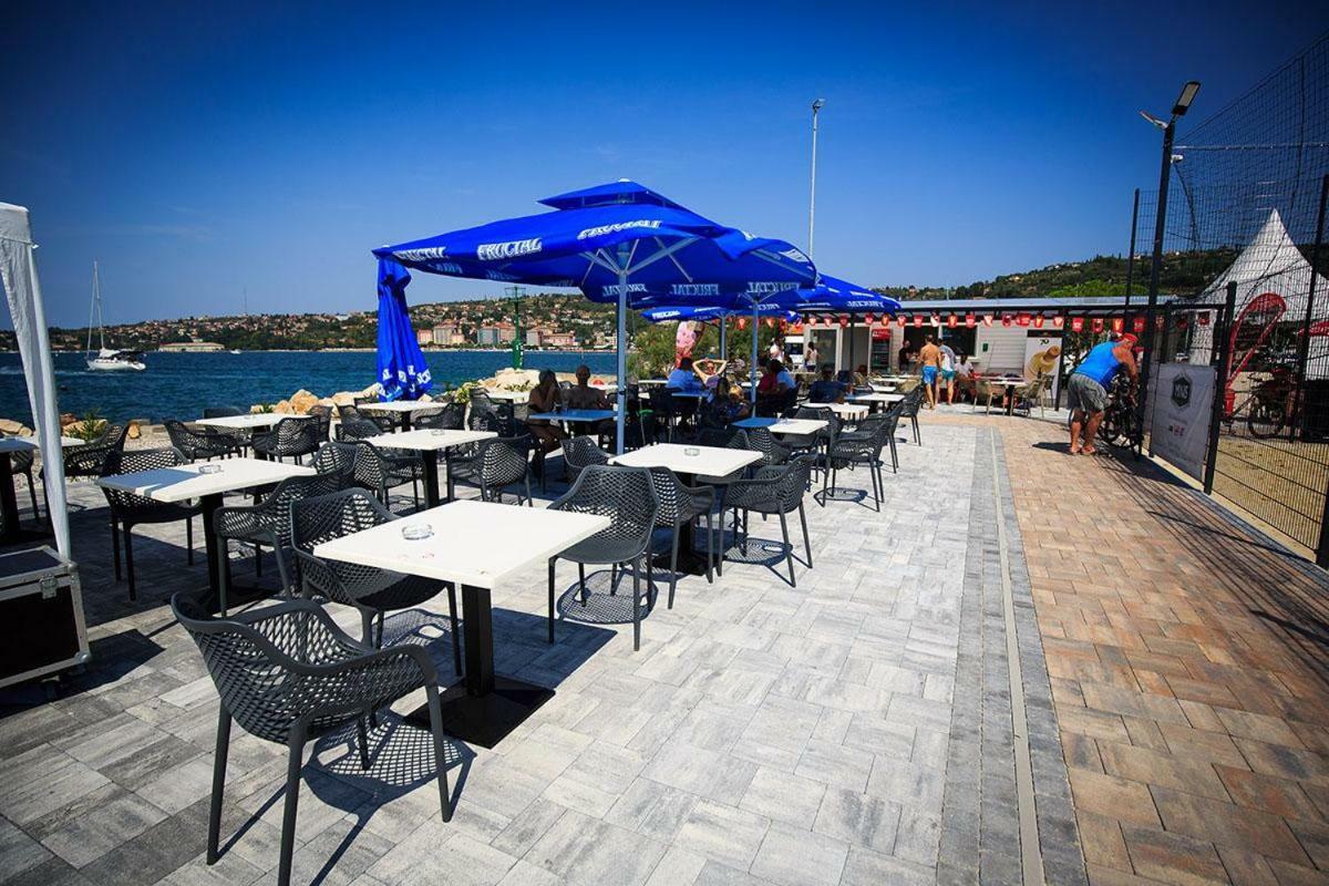 Floating Sea House Portorose Hotel Exterior foto